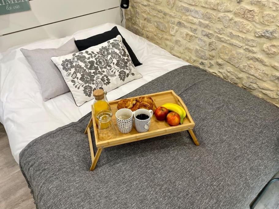 Bed In The City - Appart'Hotel - Historical Center Байо Екстериор снимка